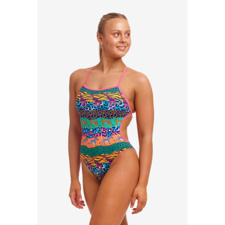FUNKITA Gone Wild Twisted - Maillot de bain Femme Natation 1 piece | Les4Nages FUNKITA Gone Wild Twisted - Maillot de bain Femme Natation 1 piece | Les4Nages