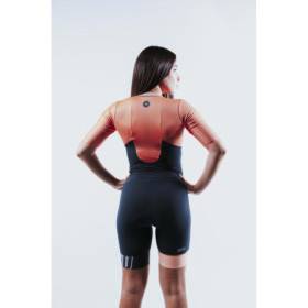 Trifonction Triathlon ZEROD TTSuit RACER FEMME Fusion Coral Avec Manches