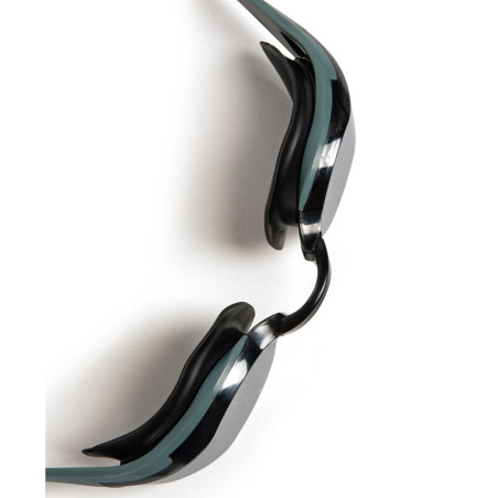 ARENA Cobra EDGE Swipe Mirror Silver Sage Black - Lunettes Natation - EN STOCK - EXCLU - ENVOI IMMEDIAT | Les4Nages ARENA Cobra EDGE Swipe Mirror Silver Sage Black - Lunettes Natation - EN STOCK - EXCLU - ENVOI IMMEDIAT | Les4Nages
