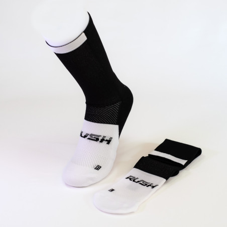 RUSH Med SOCKS BLACK - WHITE - Socquettes Cyclisme, Triathlon | Les4Nages
