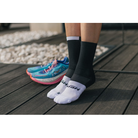 RUSH Med SOCKS BLACK - WHITE - Socquettes Cyclisme, Triathlon | Les4Nages