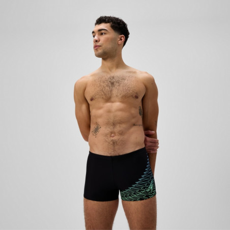 SPEEDO ECO MEDLEY LOGO Aquashort Black Green - Boxer homme natation | Les4Nages SPEEDO ECO MEDLEY LOGO Aquashort Black Green - Boxer homme natation | Les4Nages