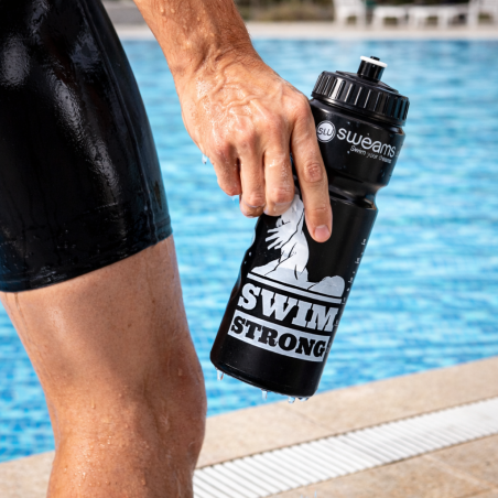 Bidon NATATION SWEAMS STRONG SWIMMER BLACK - 750ml | Les4Nages Bidon NATATION SWEAMS STRONG SWIMMER BLACK - 750ml | Les4Nages