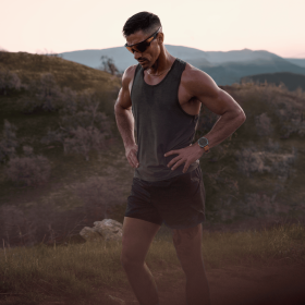 OAKLEY META VANGUARD AI Black avec Verres Prizm Road - Lunettes solaires connectées avec Caméra et écouteurs intégrés