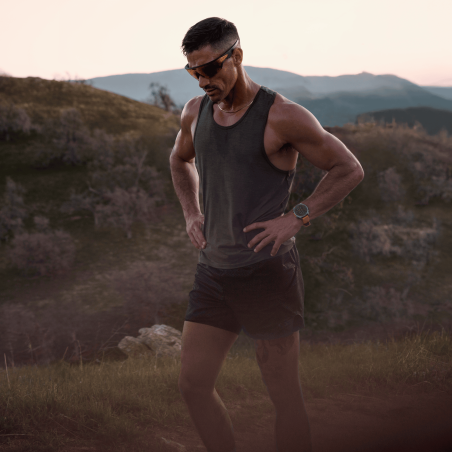 OAKLEY META VANGUARD AI Black avec Verres Prizm Road - Lunettes solaires connectées avec Caméra et écouteurs intégrés | Les4Nages